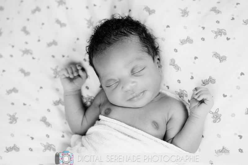 Seance Photo Nouveau Ne Aix En Provence Anna Digital Serenade Photographie Photographe Naissance Grossesse Lingerie Boudoir Nouveau Ne Bebe Aix En Provence Marseille Pertuis Salon