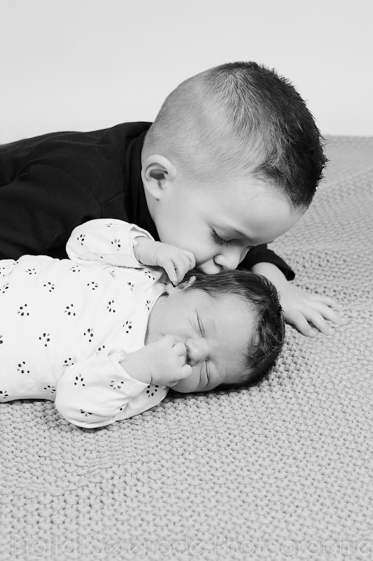 Photographe specialiste naissance – A Domicile – Alessio - Bébé, Naissance, Nouveau-né, Studio