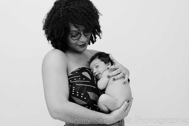 Séance Naissance – Photos de famille – A domicile – Mahé - Bébé, Famille, Naissance